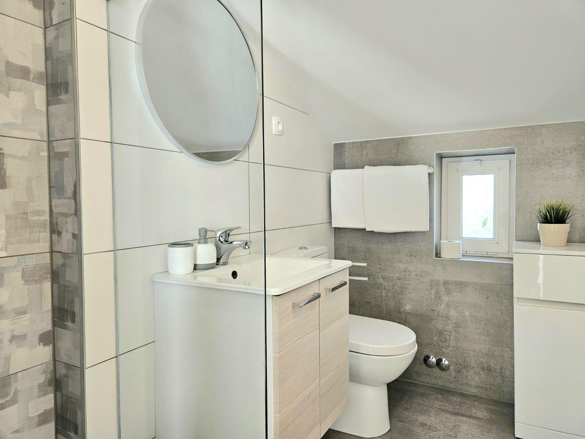 Lovely Sea View House 2 In Malinska Island Krk 외부 사진