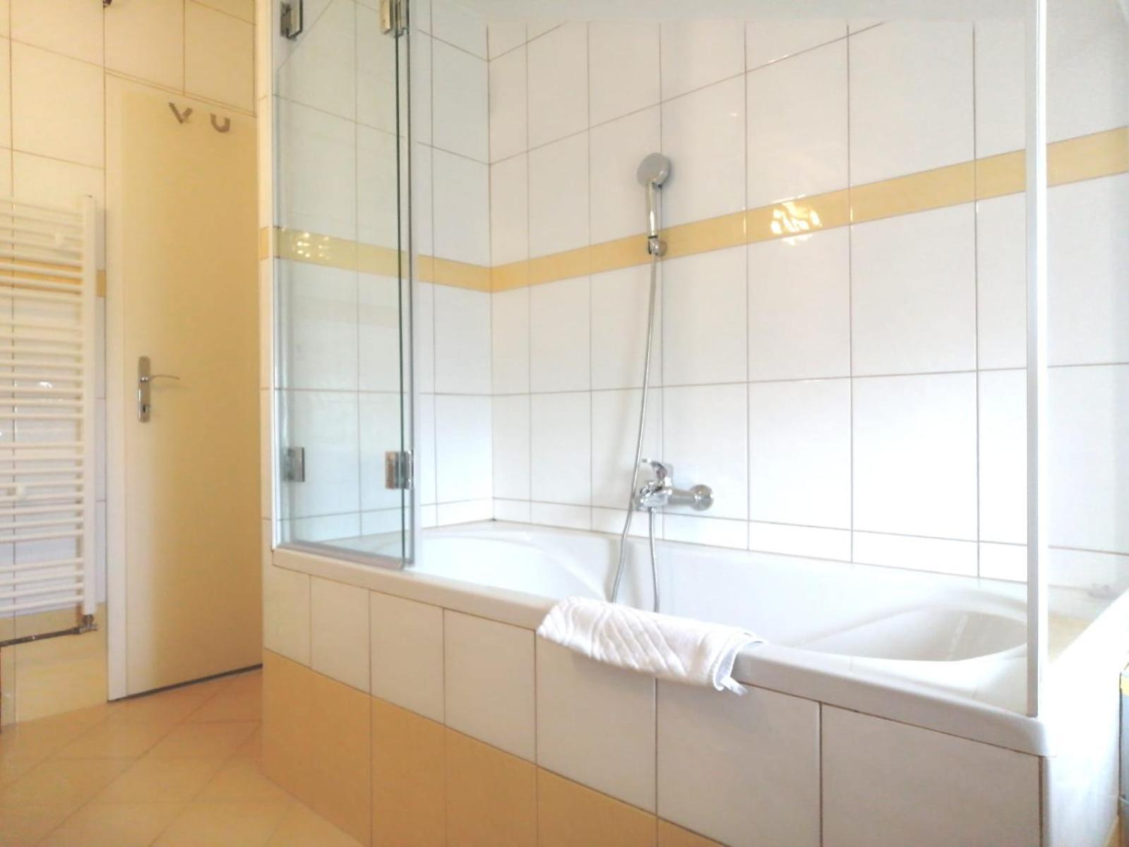 Lovely Sea View House 2 In Malinska Island Krk 외부 사진