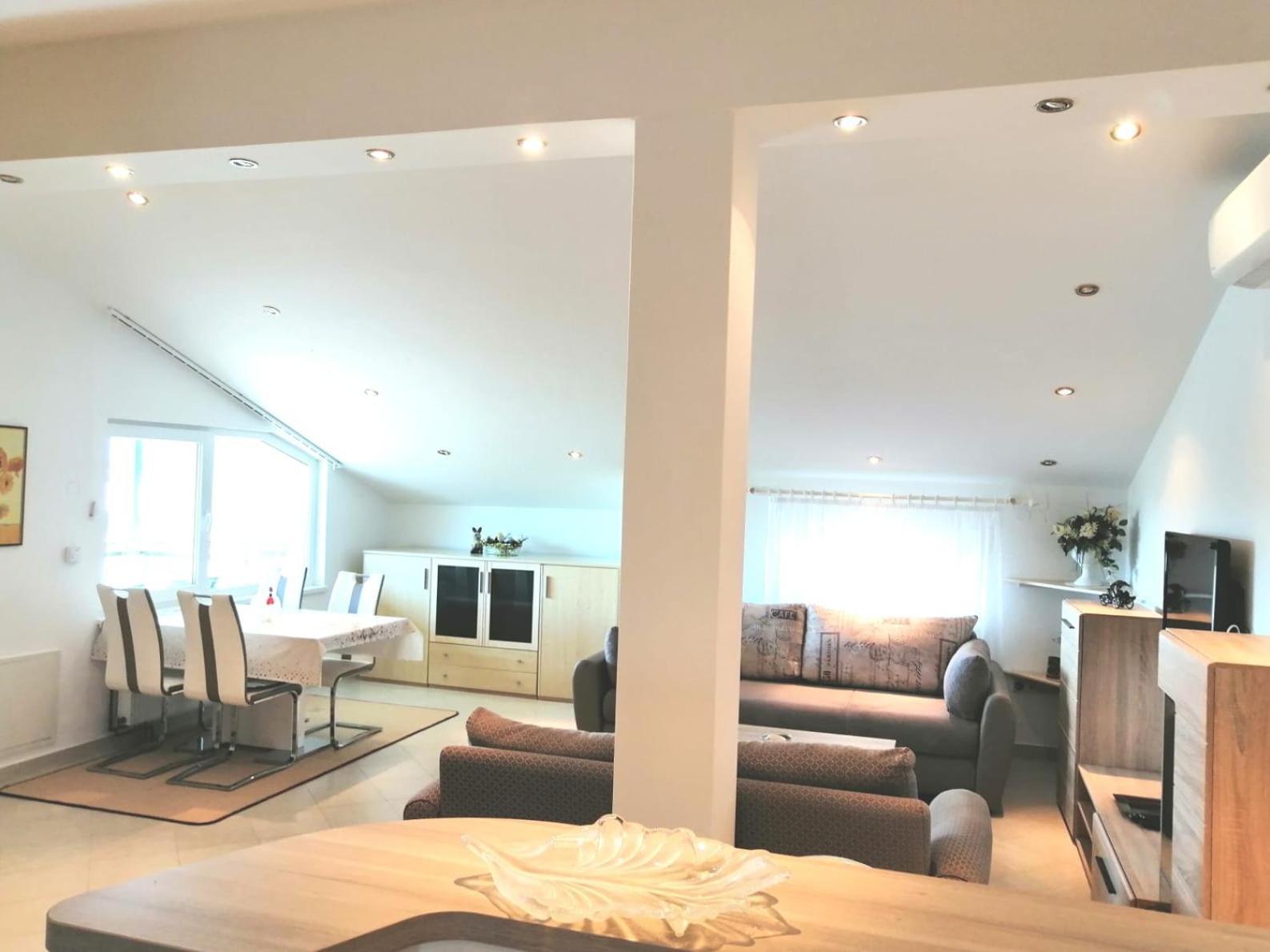 Lovely Sea View House 2 In Malinska Island Krk 외부 사진
