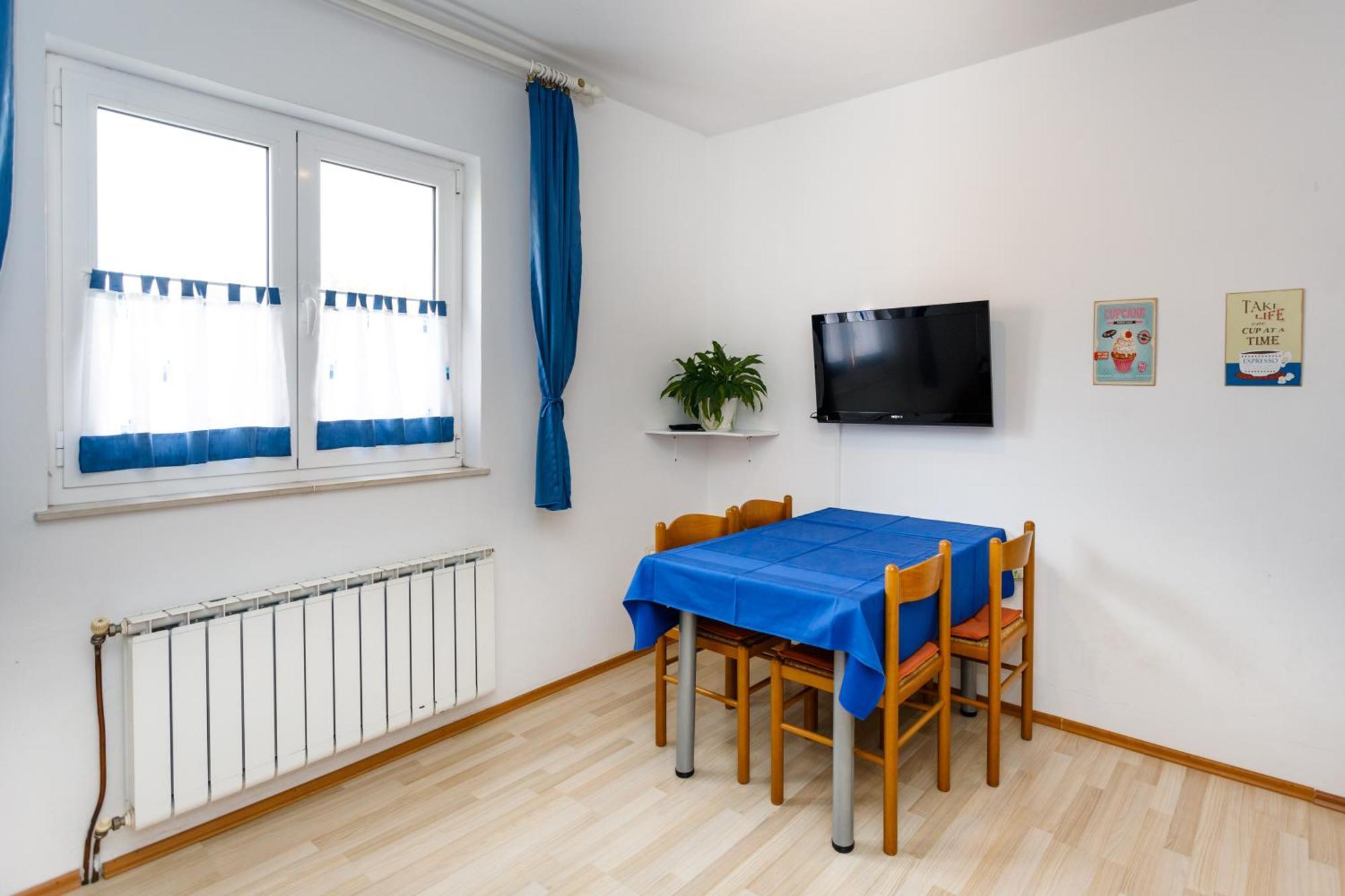 Lovely Sea View House 2 In Malinska Island Krk 외부 사진