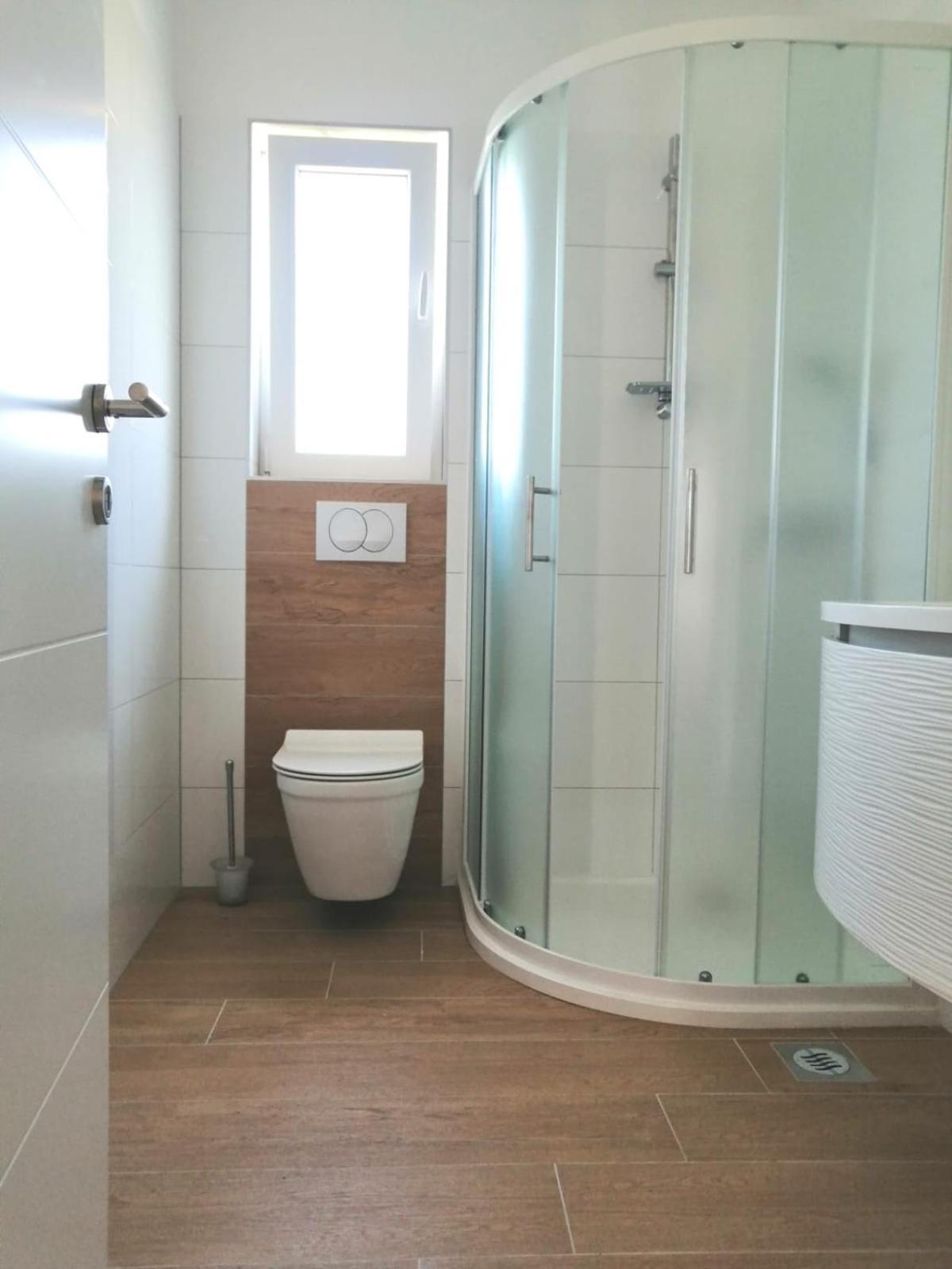 Lovely Sea View House 2 In Malinska Island Krk 외부 사진